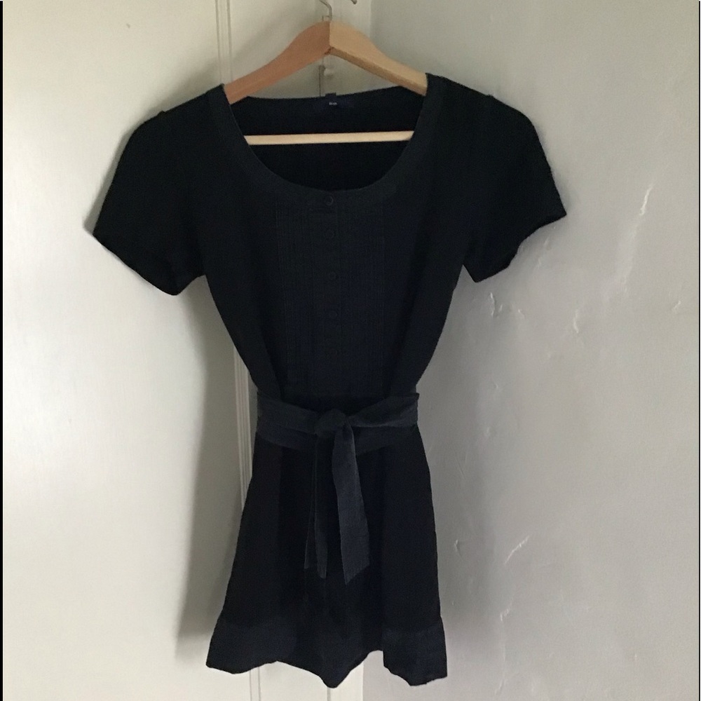 Black cotton dress with chest buttons and sash with tassels